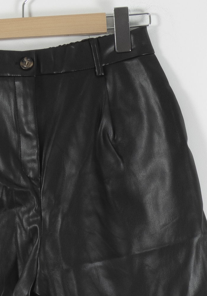 Short Noir - Taille L/40 de la marque Karl Marc John | PARAD90265 - Vendu par Paradigme - Image 3