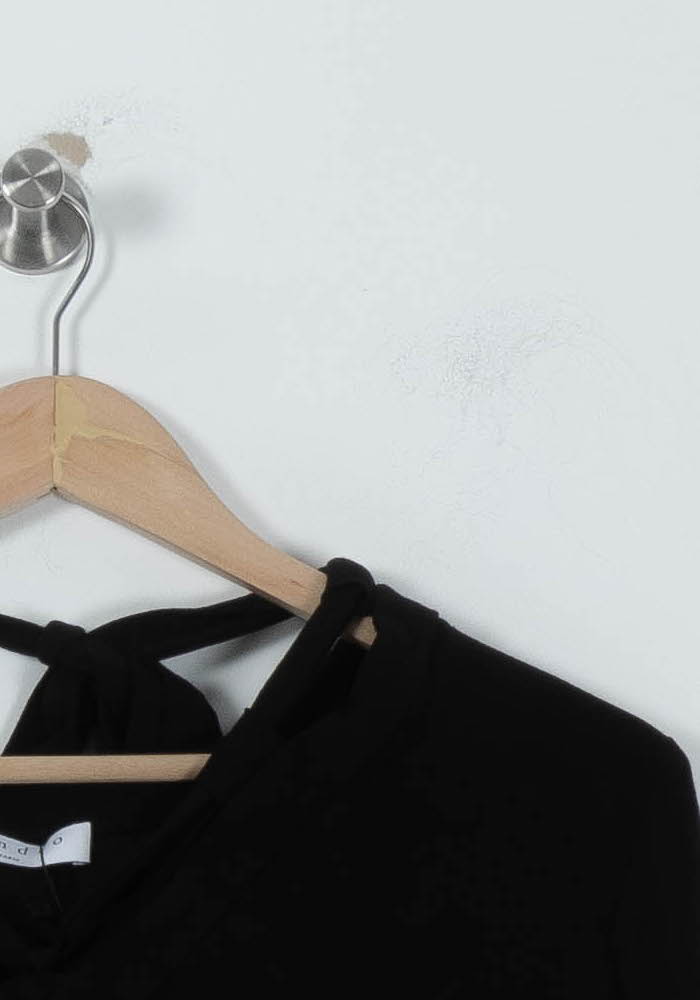 Robe Courte Noire - Taille M/38 de la marque Sandro | PARAD90409 - Vendu par Paradigme - Image 3