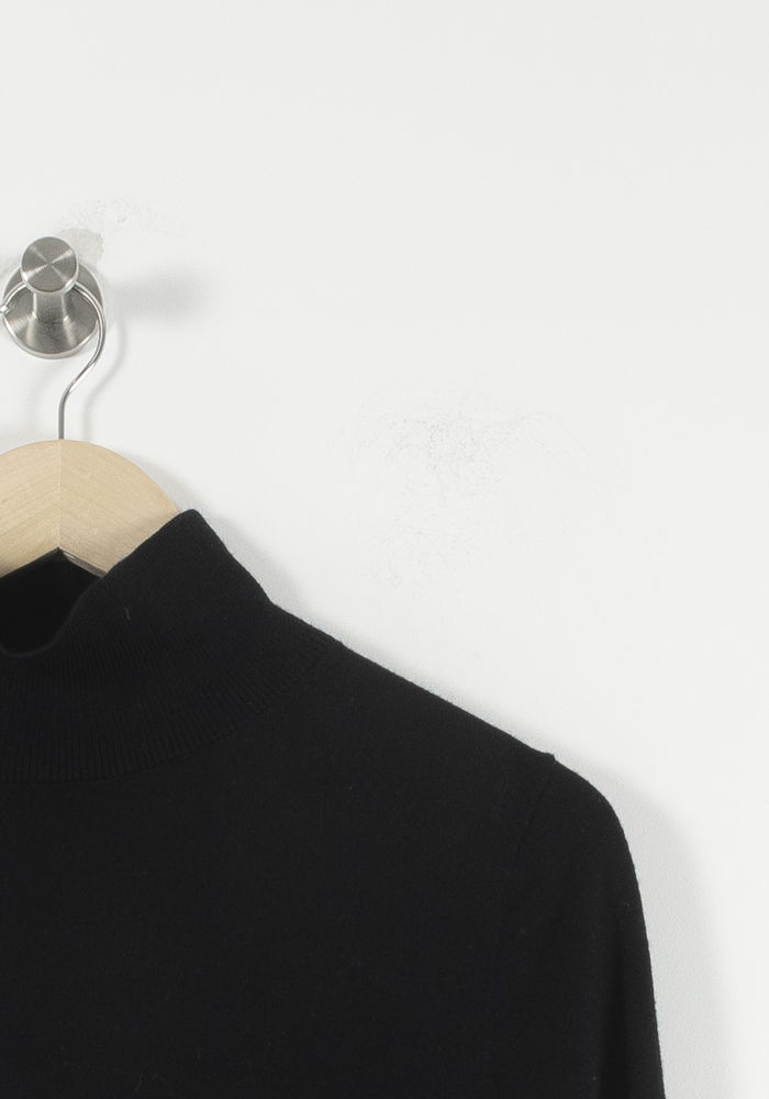 Robe Pull Noire - Taille S/36 de la marque COS | PARAD90520 - Vendu par Paradigme - Image 3
