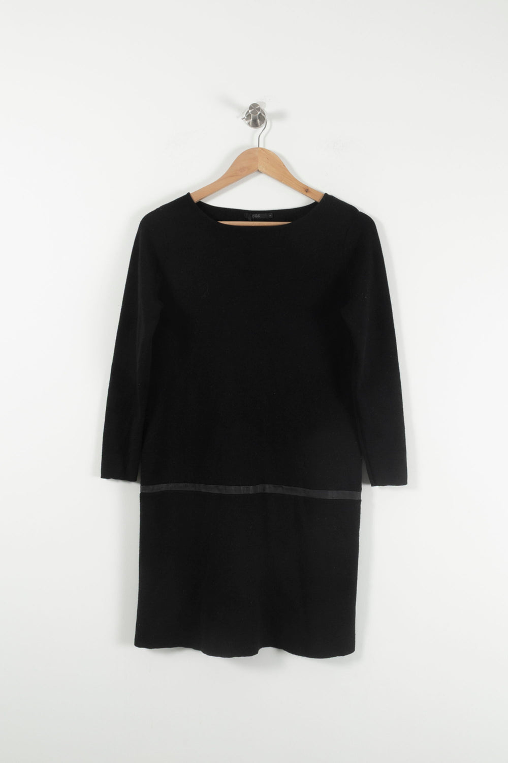 Robe Droite Noire - Taille S/36 de la marque COS | PARAD90521 - Vendu par Paradigme - Image 2
