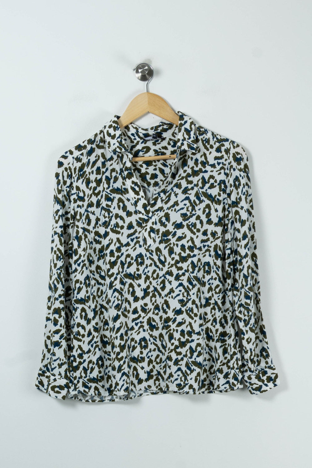Chemise Blanche et Verte - Taille M/38 de la marque Caroll | PARAD90556 - Vendu par Paradigme - Image 2