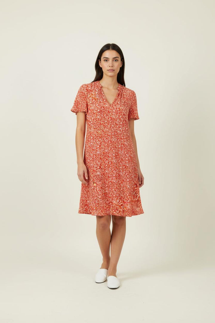 Robe Fleurie Rouge et Blanche - Taille S/36 de la marque Comptoir des Cotonniers | PARAD90559 - Vendu par Paradigme - Image 1