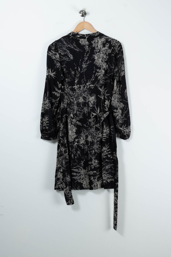 Robe Noire et Blanche - Taille M/38 de la marque La Fée Maraboutée | PARAD91029 - Vendu par Paradigme - Image 4