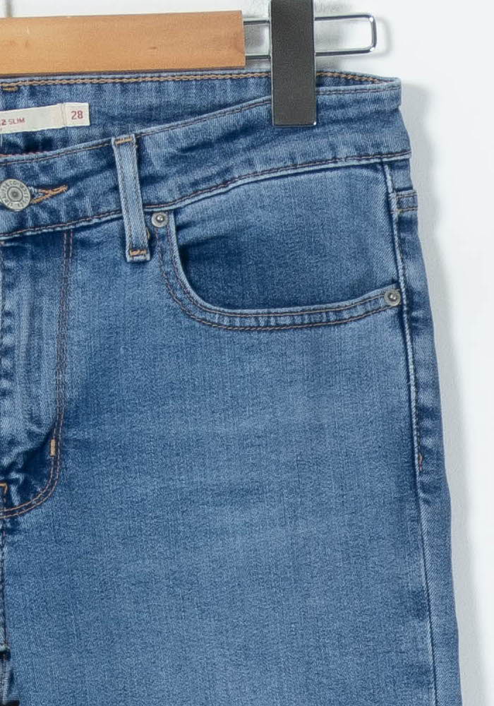 Jean Slim Bleu - Taille M/38 de la marque Levi's | PARAD91083 - Vendu par Paradigme - Image 3