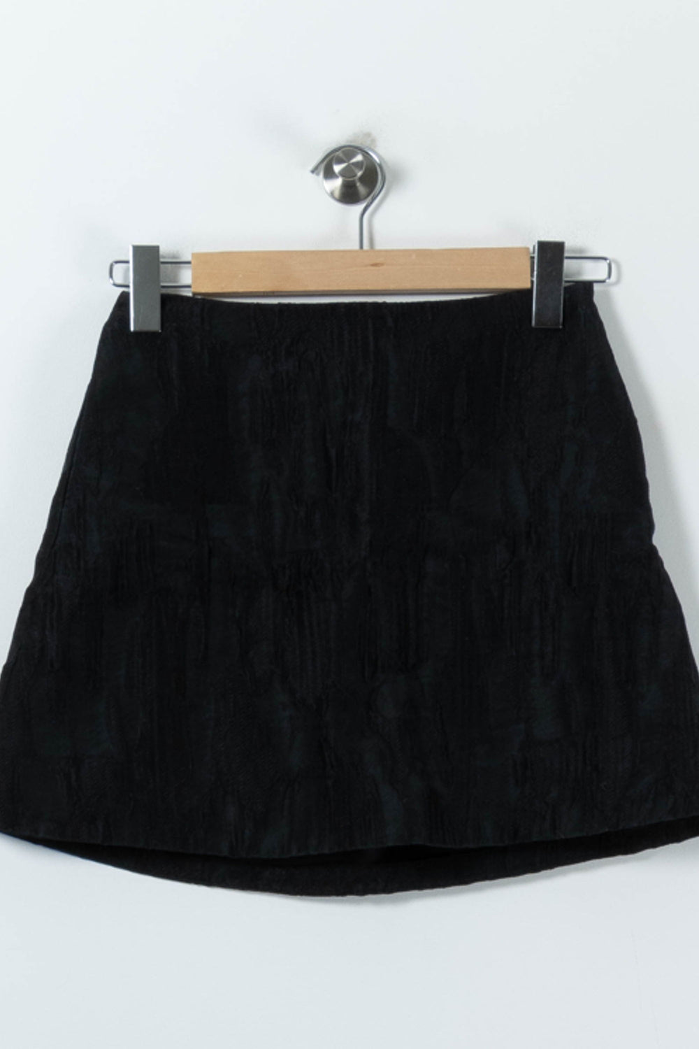 Jupe Courte Noire - Taille XS/34 de la marque COS | PARAD91117 - Vendu par Paradigme - Image 2