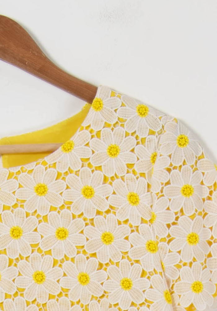 Robe Courte Jaune et Blanche - Taille M/38 de la marque Weill | PARAD91196 - Vendu par Paradigme - Image 3