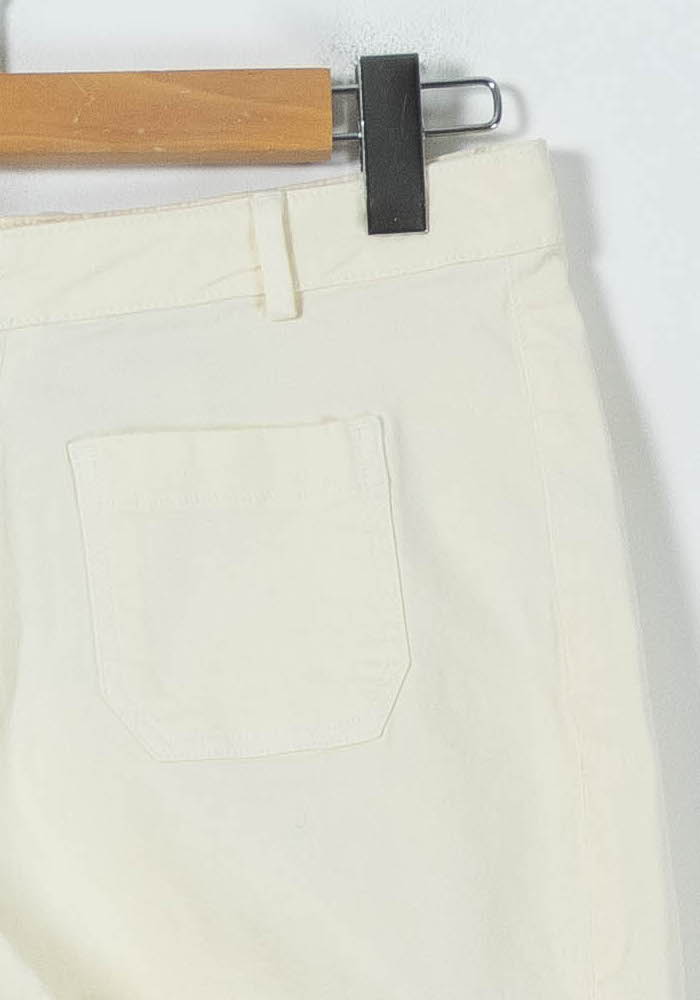 Short Jaune - Taille L/40 de la marque Karl Marc John | PARAD91448 - Vendu par Paradigme - Image 3
