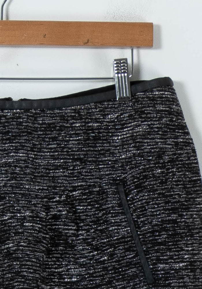 Jupe Droite Noire et Grise - Taille L/40 de la marque Kookai | PARAD91647 - Vendu par Paradigme - Image 3