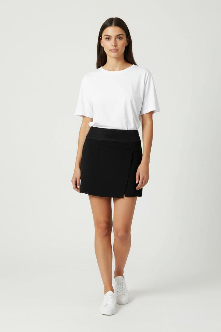 Jupe Courte Noire - Taille S/36 de la marque ba&sh | PARAD91751 - Vendu par Paradigme - Image 1