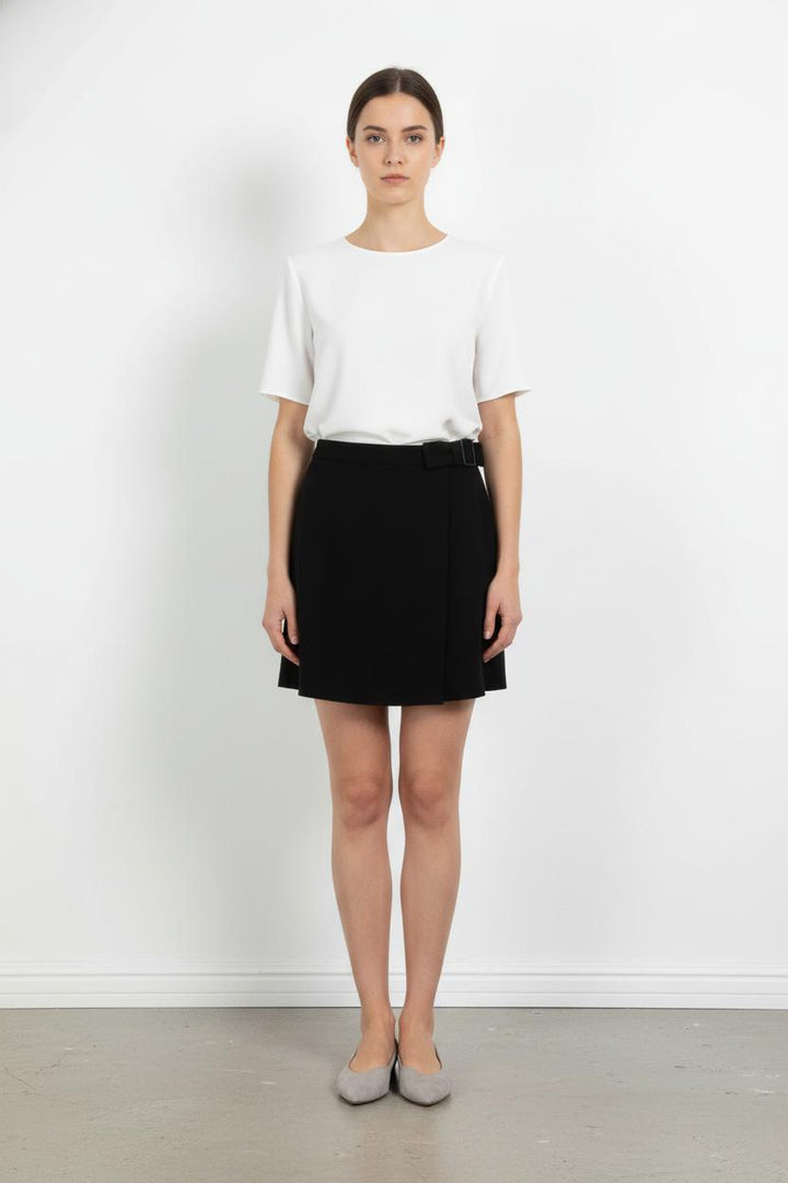 Jupe Courte Noire - Taille S/36 de la marque Claudie Pierlot | PARAD91887 - Vendu par Paradigme - Image 1