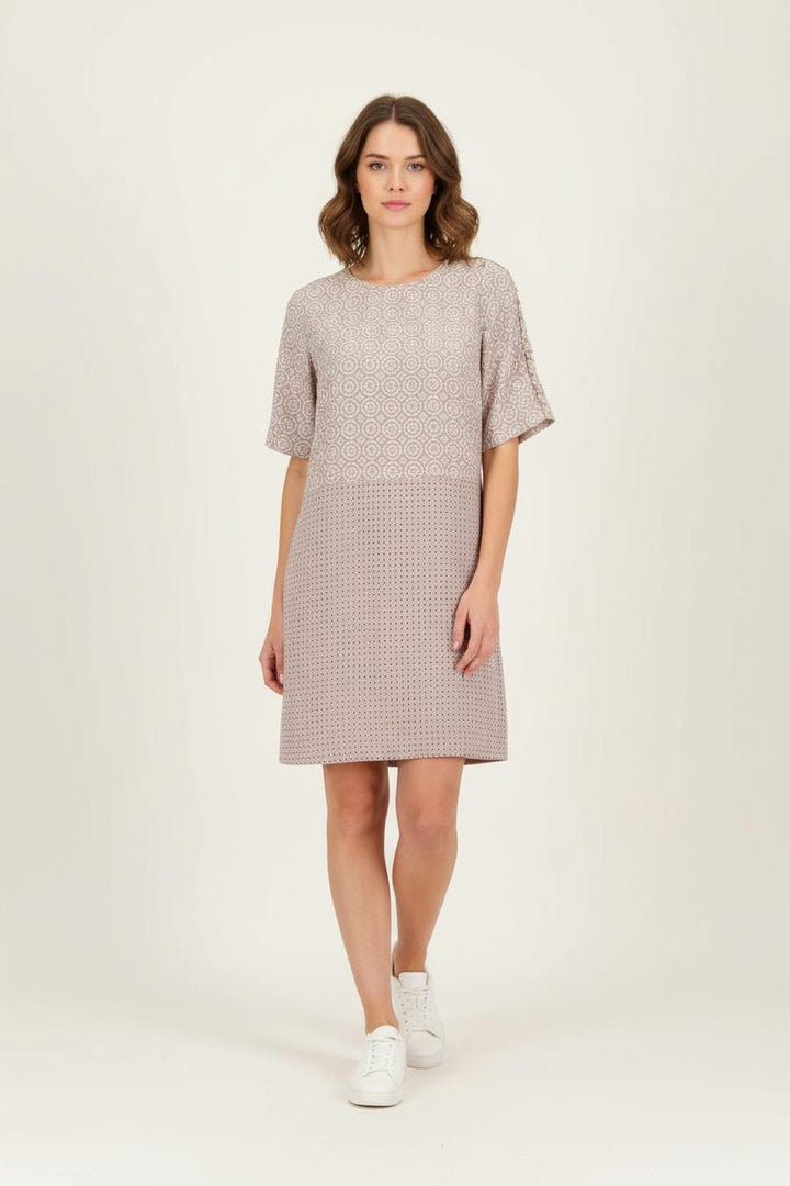 Robe Droite Rose - Taille L/40 de la marque Claudie Pierlot | PARAD91916 - Vendu par Paradigme - Image 1