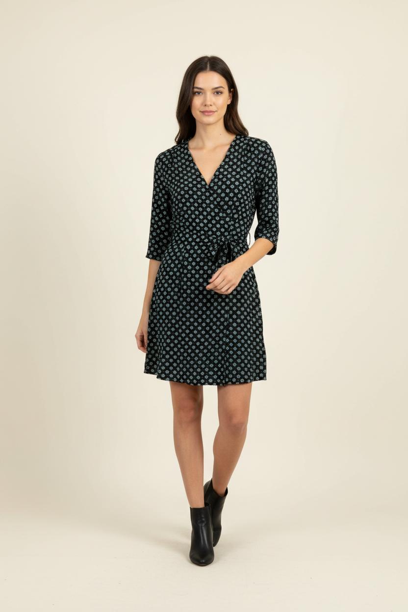 Robe Portefeuille Noire et Blanche - Taille S/36 de la marque Comptoir des Cotonniers | PARAD92014 - Vendu par Paradigme - Image 1