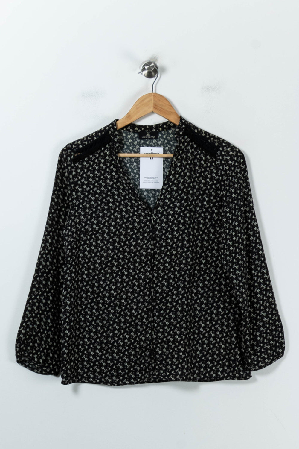 Blouse Noire et Blanche - Taille M/38 de la marque One Step | PARAD92145 - Vendu par Paradigme - Image 2