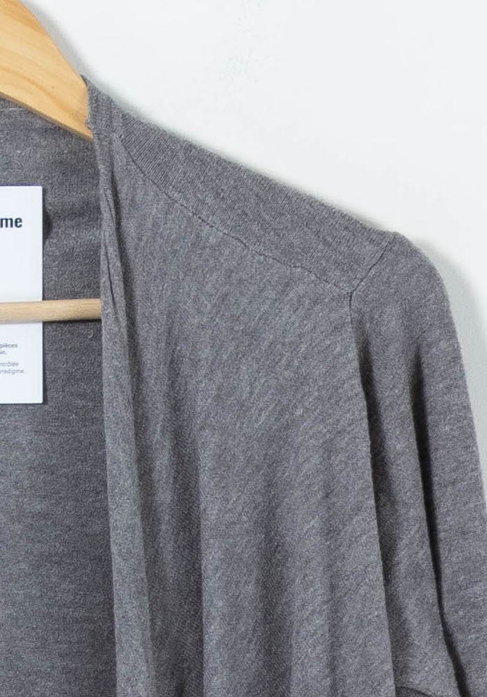Cardigan Gris - Taille L/40 de la marque La Fée Maraboutée | PARAD92175 - Vendu par Paradigme - Image 3