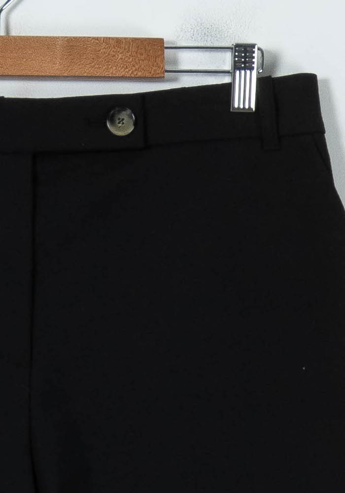 Short Noir - Taille XL/42 de la marque Caroll | PARAD92217 - Vendu par Paradigme - Image 3