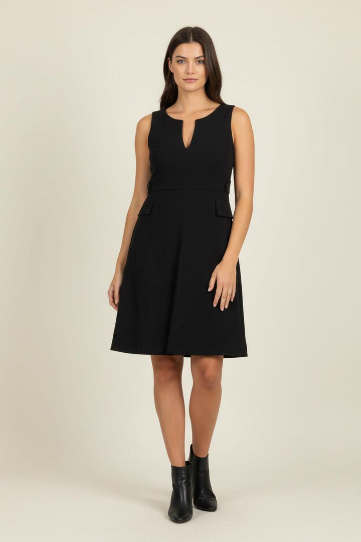 Robe Sans Manches Noire - Taille M/38 de la marque Tara Jarmon | PARAD92353 - Vendu par Paradigme - Image 1