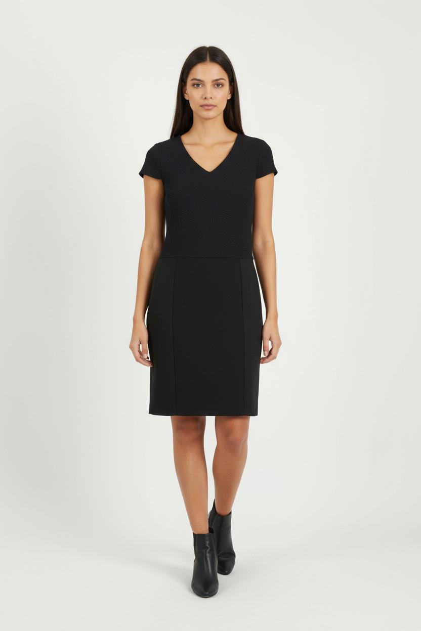 Robe Courte Noire - Taille S/36 de la marque ZAPA | PARAD92376 - Vendu par Paradigme - Image 1