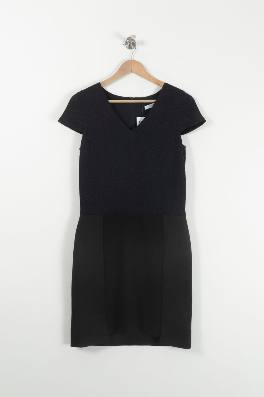 Robe Courte Noire - Taille S/36 de la marque ZAPA | PARAD92376 - Vendu par Paradigme - Image 2