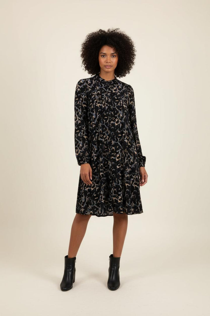 Robe Fluide Noire et Beige - Taille XS/34 de la marque Comptoir des Cotonniers | PARAD92603 - Vendu par Paradigme - Image 1