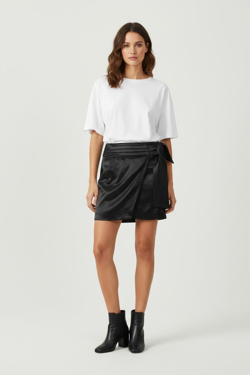 Jupe Portefeuille Noire - Taille S/36 de la marque ba&sh | PARAD92614 - Vendu par Paradigme - Image 1