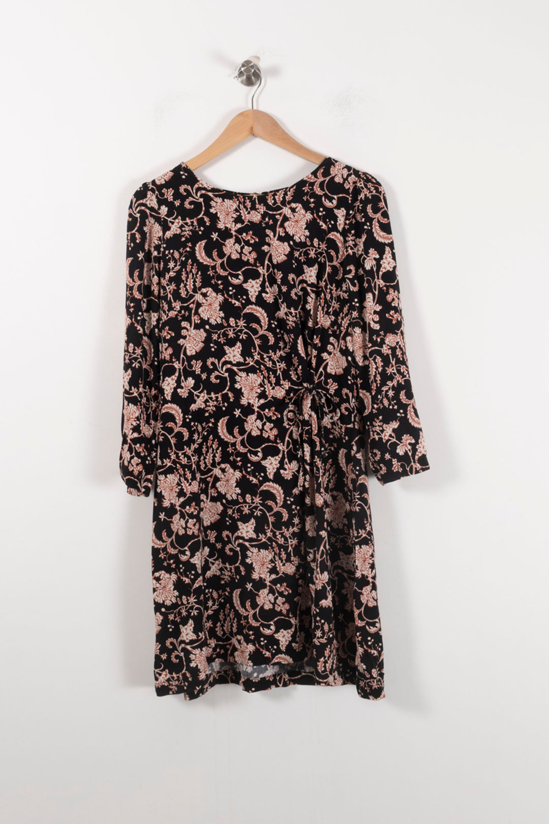 Robe Noire et Beige - Taille L/40 de la marque La Fée Maraboutée | PARAD92774 - Vendu par Paradigme - Image 2