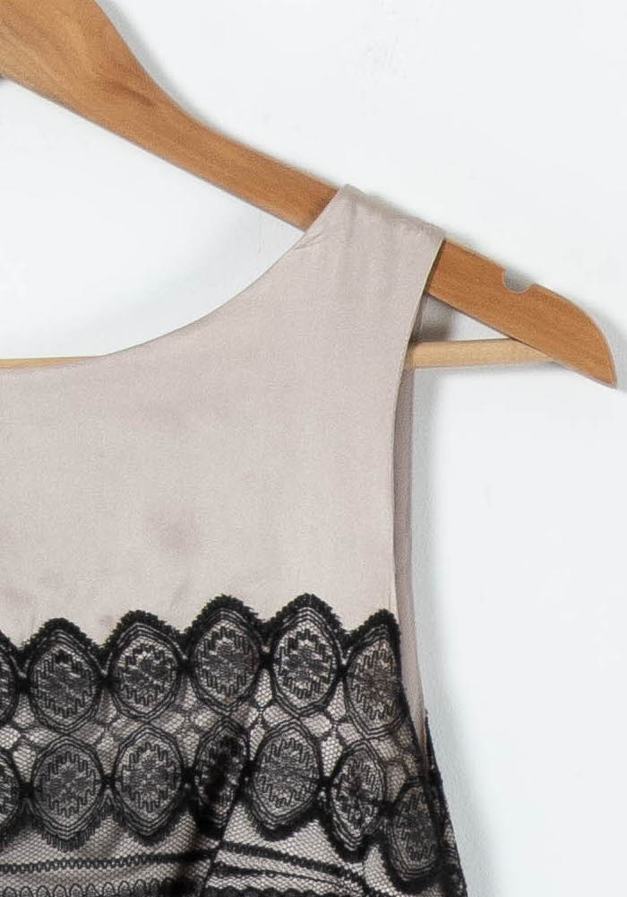 Robe en dentelle beige et noire - Taille S/36 de la marque Maison 123 | PARAD92796 - Vendu par Paradigme - Image 3