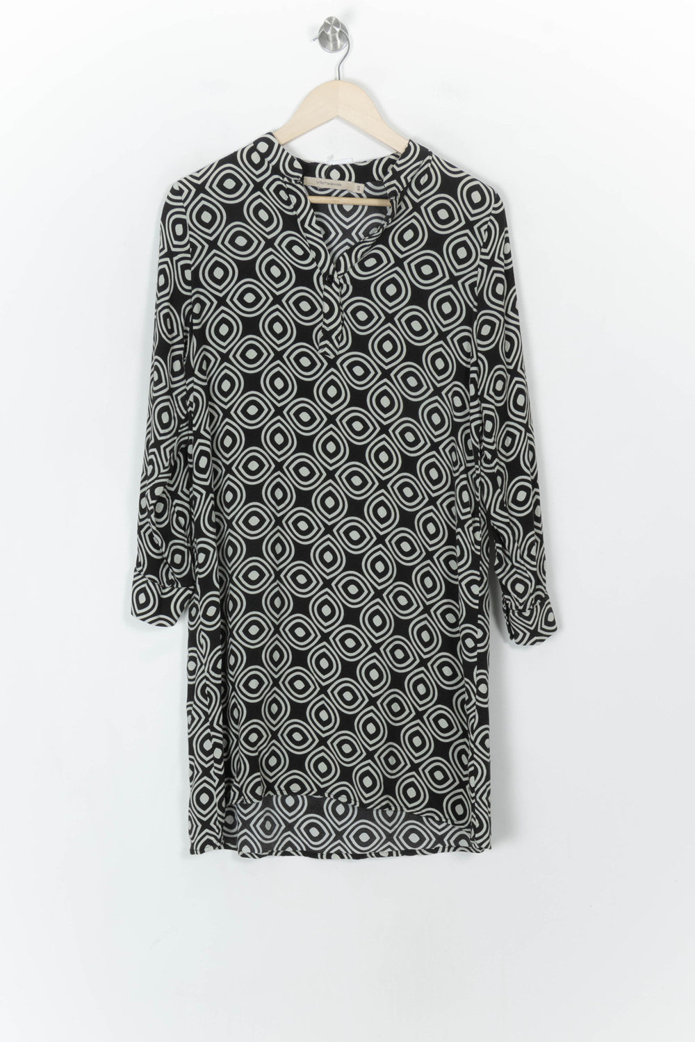 Robe Noire et Blanche - Taille L/40 de la marque La Fée Maraboutée | PARAD93490 - Vendu par Paradigme - Image 2