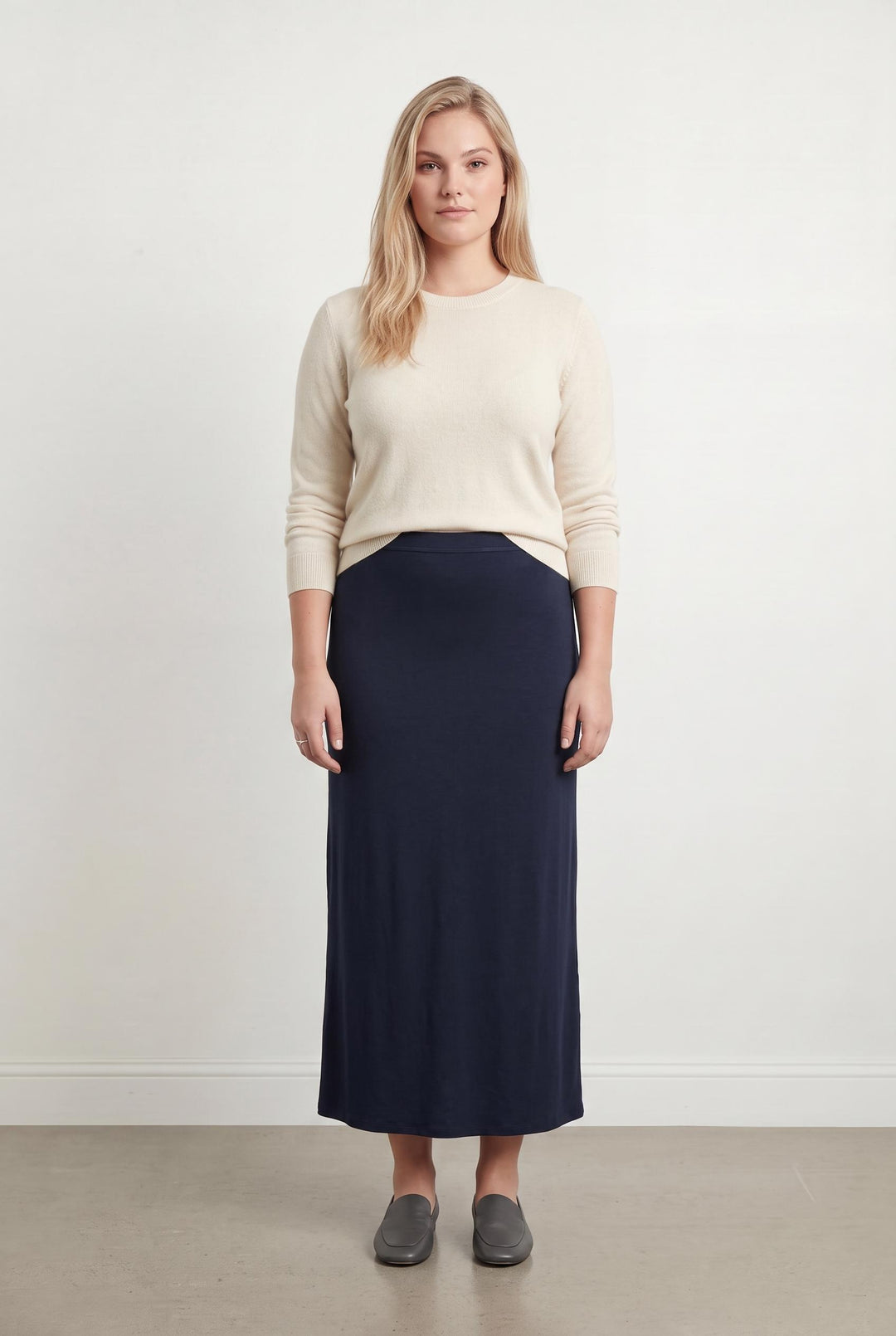 Jupe Longue Bleue - Taille XL/42 de la marque La Fée Maraboutée | PARAD93508 - Vendu par Paradigme - Image 1