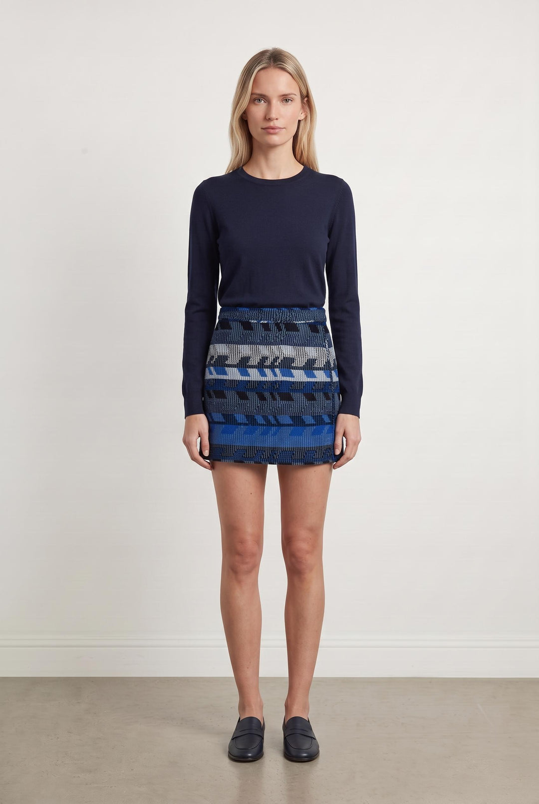 Jupe Courte Bleue et Noire - Taille XS/34 de la marque Maje | PARAD93518 - Vendu par Paradigme - Image 1