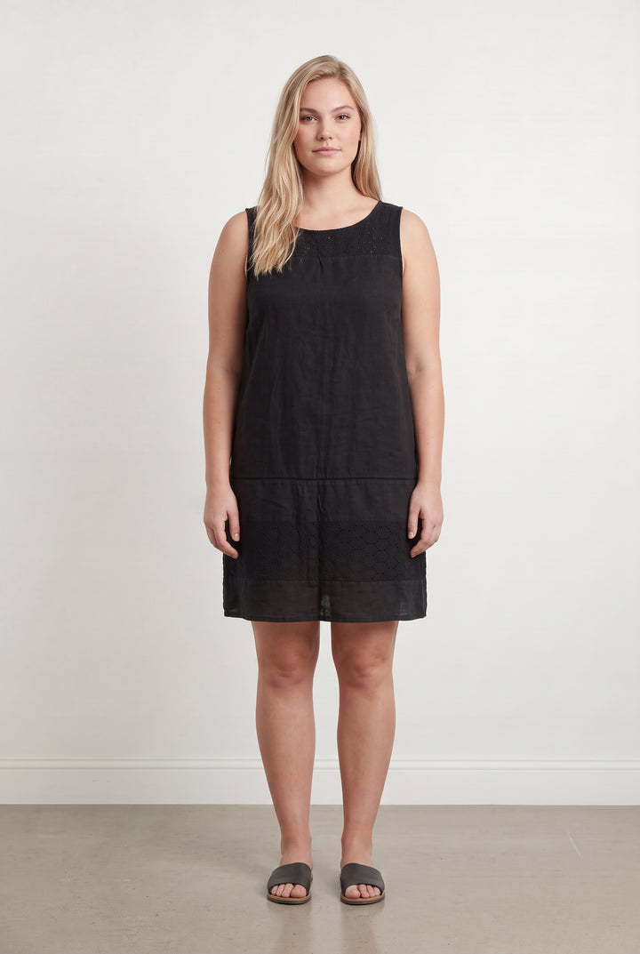 Robe Noire - Taille XXL/44 de la marque La Fée Maraboutée | PARAD93709 - Vendu par Paradigme - Image 1