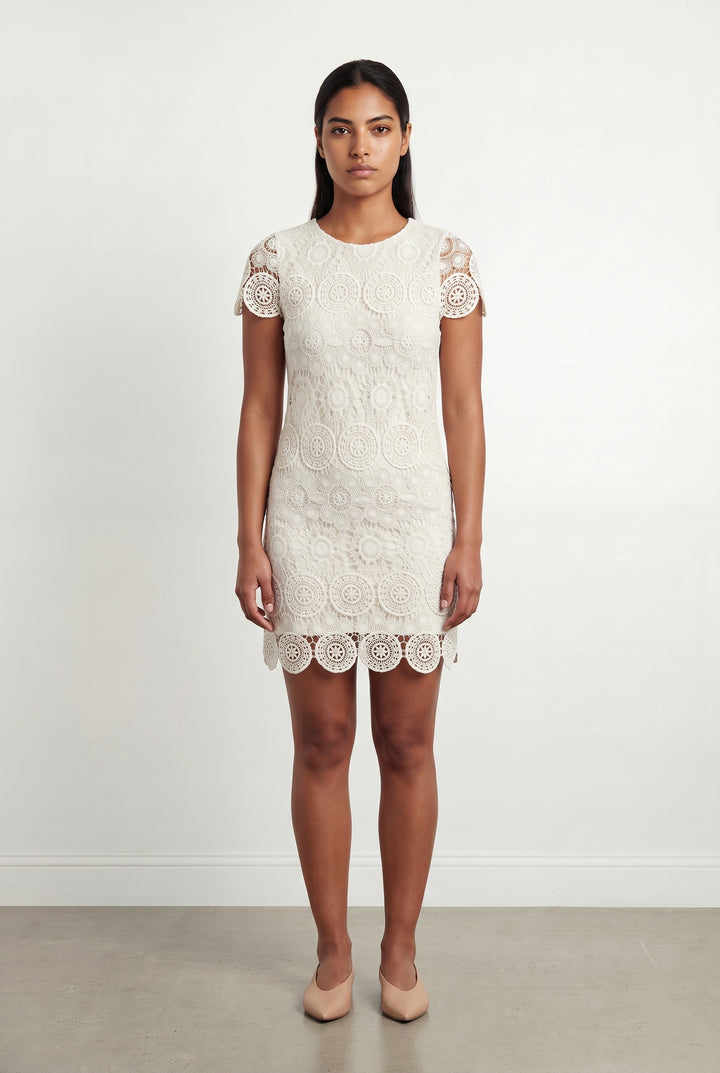Robe Dentelle Beige - Taille L/40 de la marque Kookai | PARAD93724 - Vendu par Paradigme - Image 1