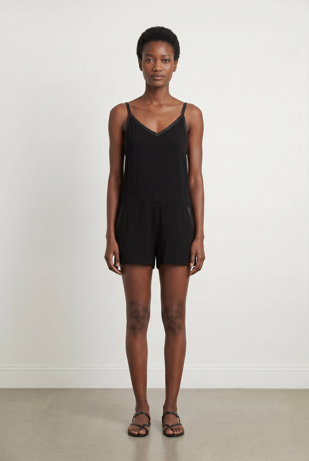 Combishort Noir - Taille XS/34 de la marque Maje | PARAD93807 - Vendu par Paradigme - Image 1
