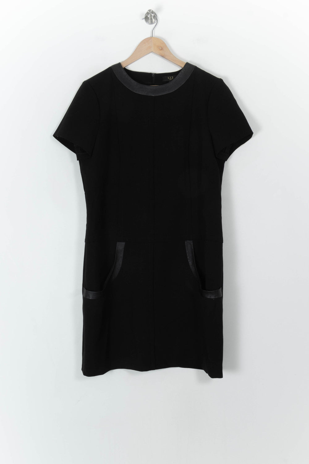 Robe Noire - Taille XXL/44 de la marque Maison 123 | PARAD93868 - Vendu par Paradigme - Image 2