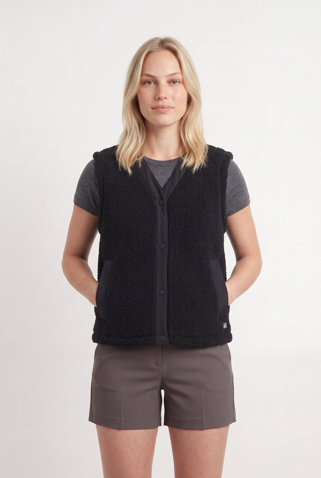 Gilet Noir - Taille L/40 de la marque Aigle | PARAD93986 - Vendu par Paradigme - Image 1
