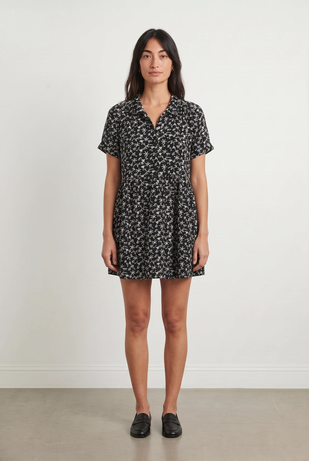 Robe Fleurie Noire et Blanche - Taille S/36 de la marque ba&amp;sh | PARAD93989 - Vendu par Paradigme - Image 1