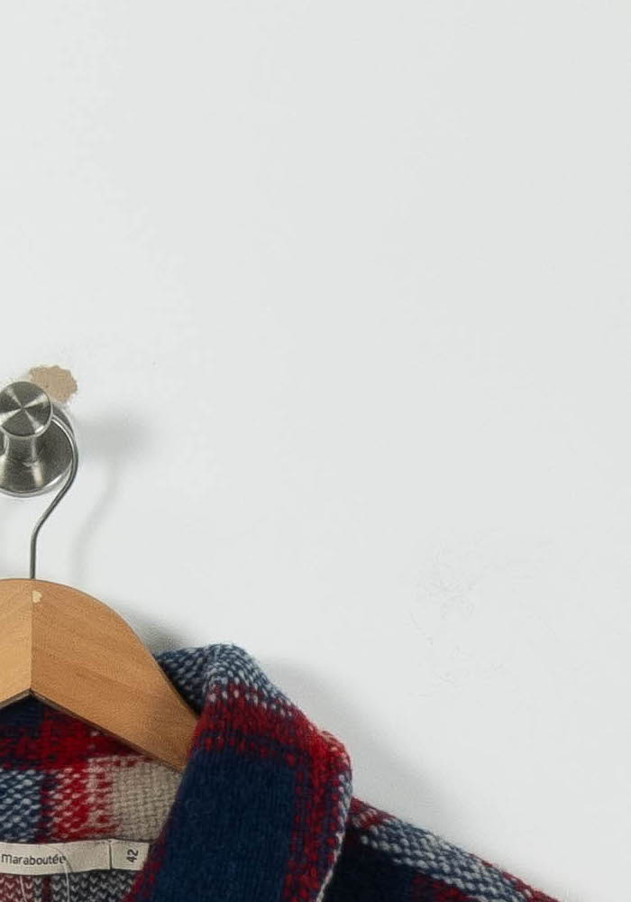 Veste à Carreaux Bleue Rouge et Beige - Taille XL/42 de la marque La Fée Maraboutée | PARAD94139 - Vendu par Paradigme - Image 3