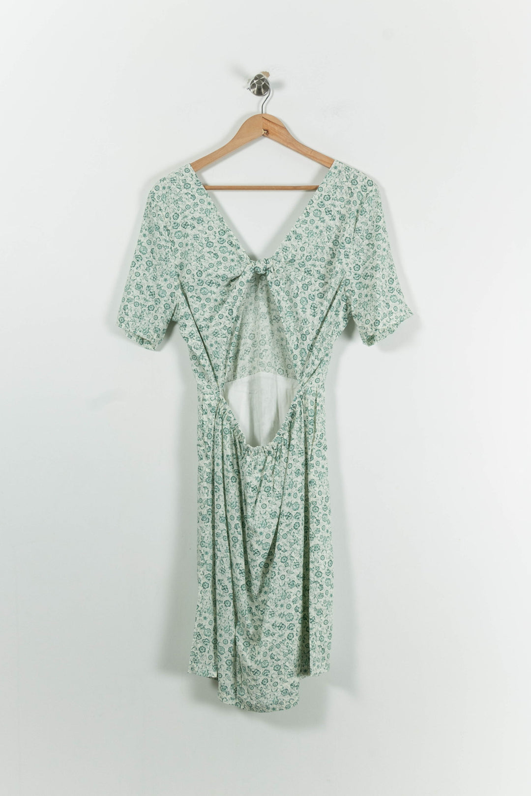 Robe Courte Verte à Fleurs Blanches - Taille M/38 de la marque Karl Marc John | PARAD94154 - Vendu par Paradigme - Image 4