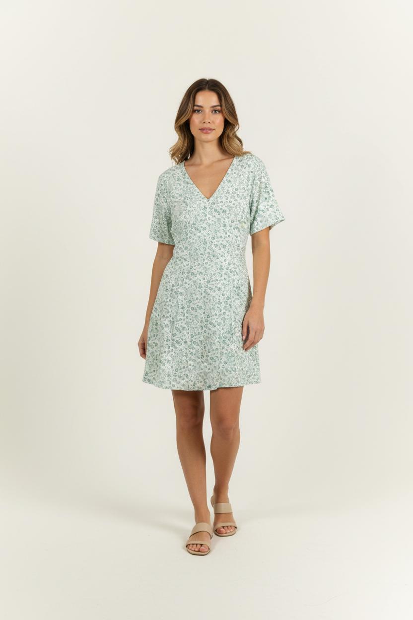 Robe Courte Verte et Blanche - Taille M/38 de la marque Karl Marc John | PARAD94157 - Vendu par Paradigme - Image 1