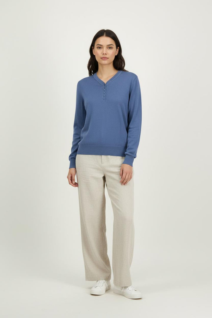 Pull Col Tunisien Bleu - Taille L/40 de la marque Maison Montagut | PARAD94207 - Vendu par Paradigme - Image 1