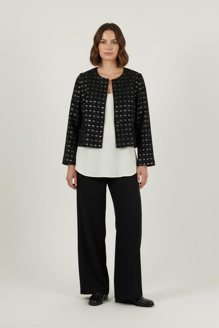 Veste Courte Noire - Taille XXXL/46 de la marque Weill | PARAD94309 - Vendu par Paradigme - Image 1