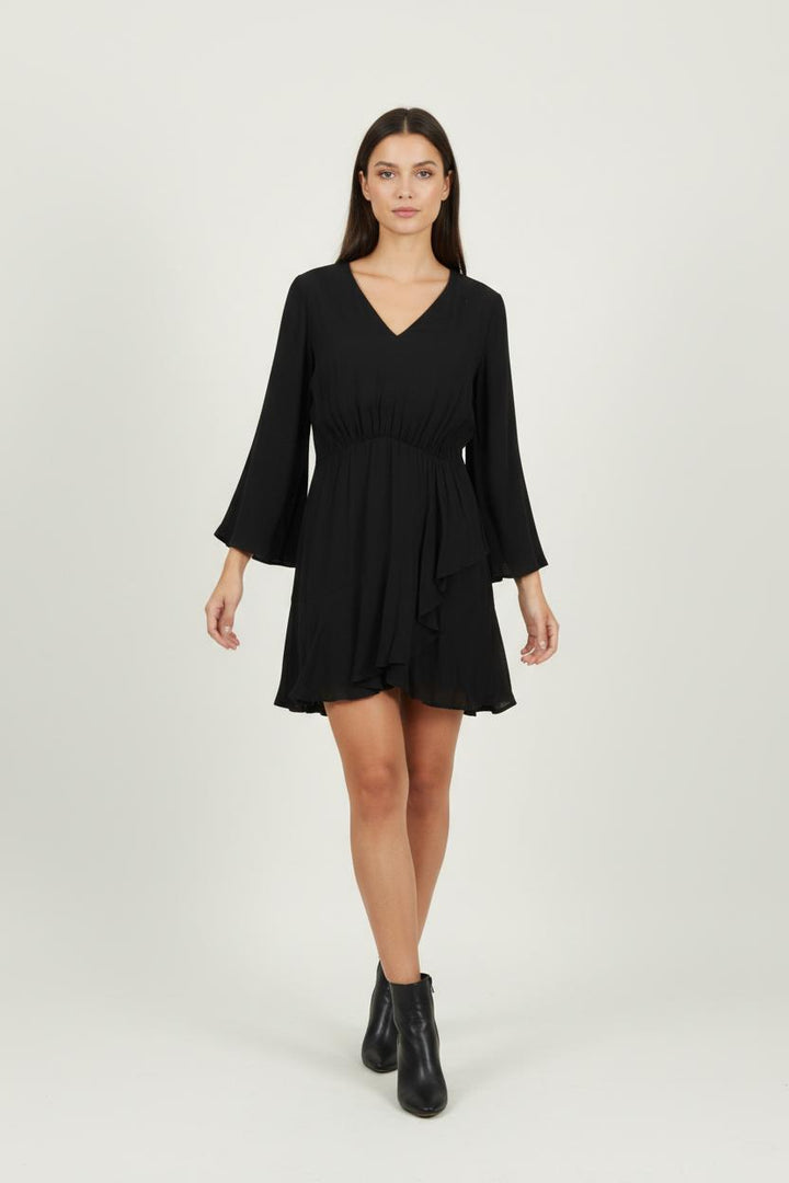 Robe Courte Noire - Taille M/38 de la marque ZAPA | PARAD94325 - Vendu par Paradigme - Image 1