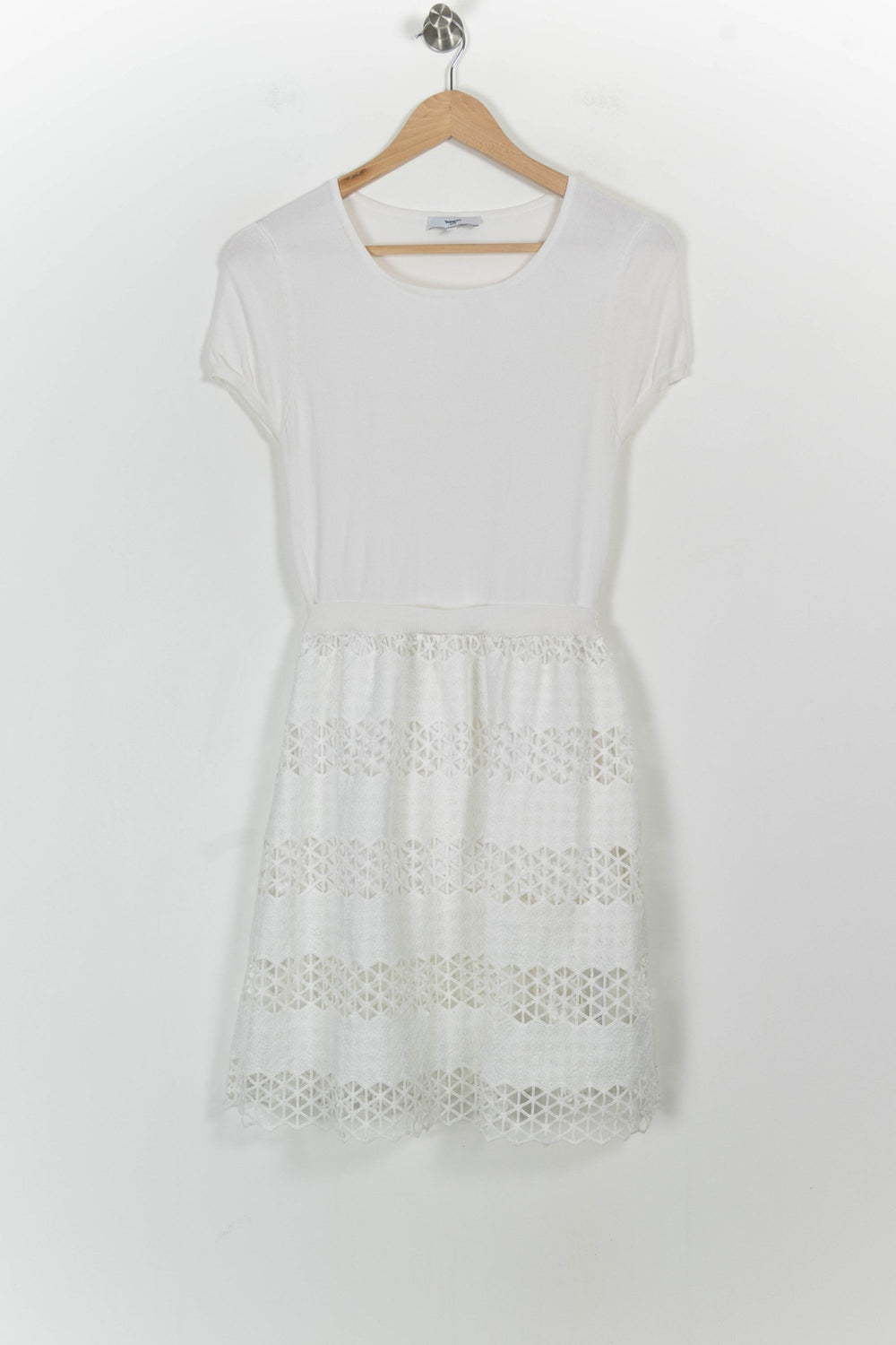 Robe en Dentelle Blanche - Taille M/38 de la marque Suncoo | PARAD94331 - Vendu par Paradigme - Image 2