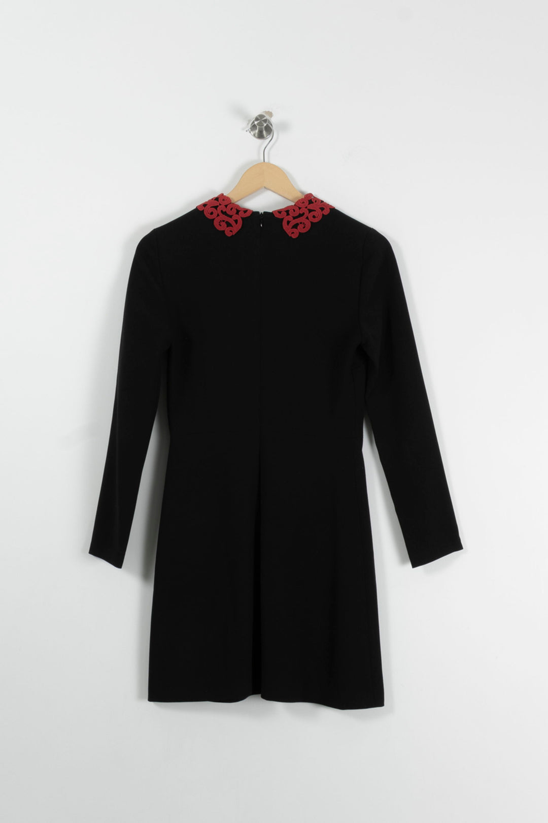 Robe Courte Noire et Rouge - Taille S/36 de la marque Sandro | PARAD94371 - Vendu par Paradigme - Image 4