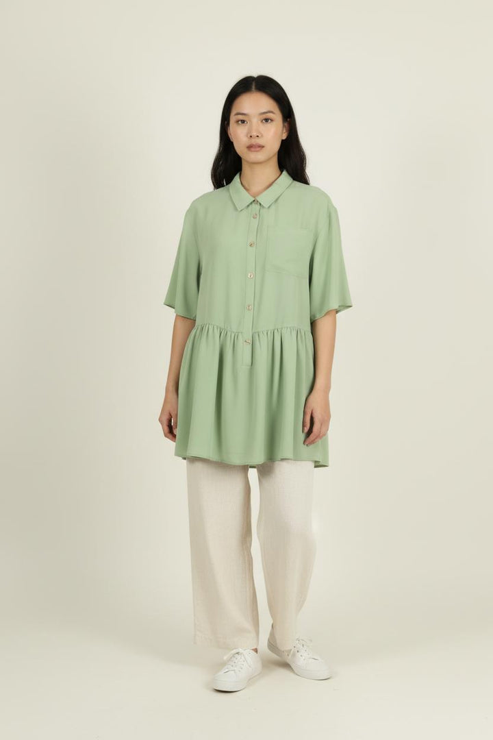 Robe Chemise Verte - Taille XS/34 de la marque American Vintage | PARAD94391 - Vendu par Paradigme - Image 1