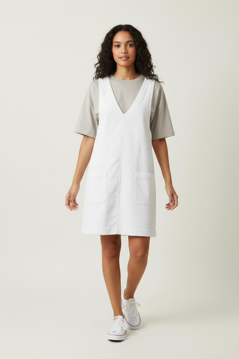 Robe Chasuble Blanche - Taille L/40 de la marque La Fée Maraboutée | PARAD94416 - Vendu par Paradigme - Image 1