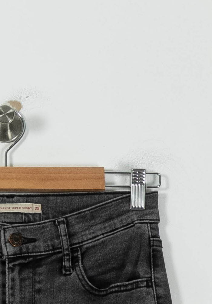 Jean Skinny Gris - Taille M/38 de la marque Levi's | PARAD94425 - Vendu par Paradigme - Image 3