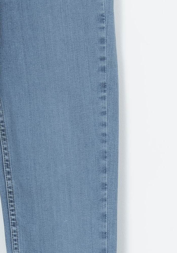 Jean Skinny Bleu - Taille XS/34 de la marque Levi's | PARAD94433 - Vendu par Paradigme - Image 3