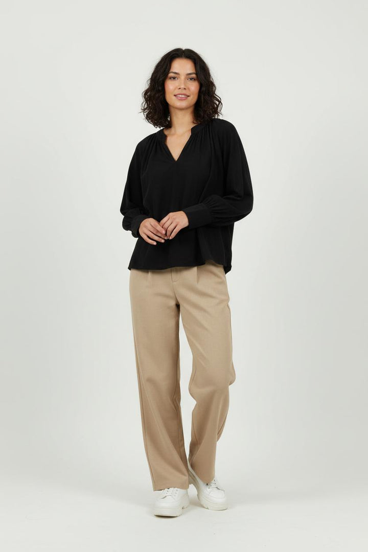 Blouse Noire - Taille XS/34 de la marque La Fée Maraboutée | PARAD94466 - Vendu par Paradigme - Image 1
