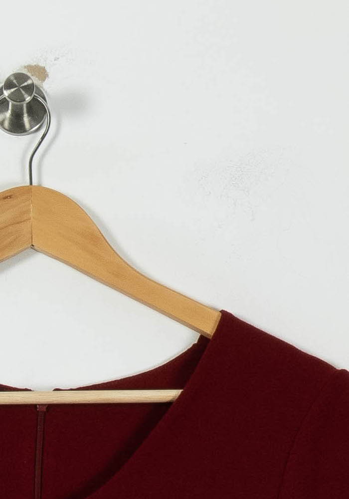 Robe Courte Bordeaux - Taille M/38 de la marque La Fée Maraboutée | PARAD94694 - Vendu par Paradigme - Image 3