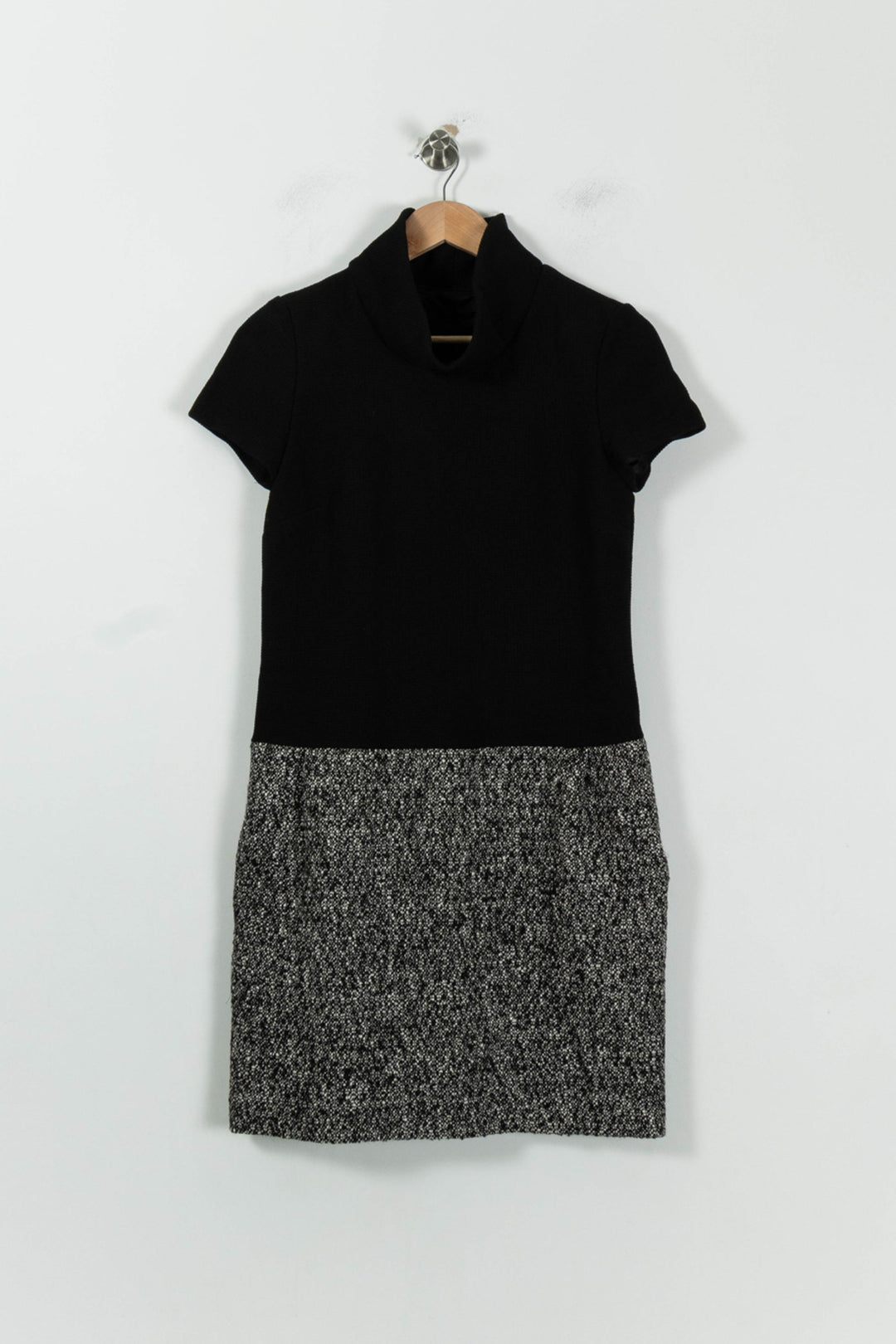 Robe Courte Noire et Grise - Taille S/36 de la marque Maison 123 | PARAD94783 - Vendu par Paradigme - Image 2